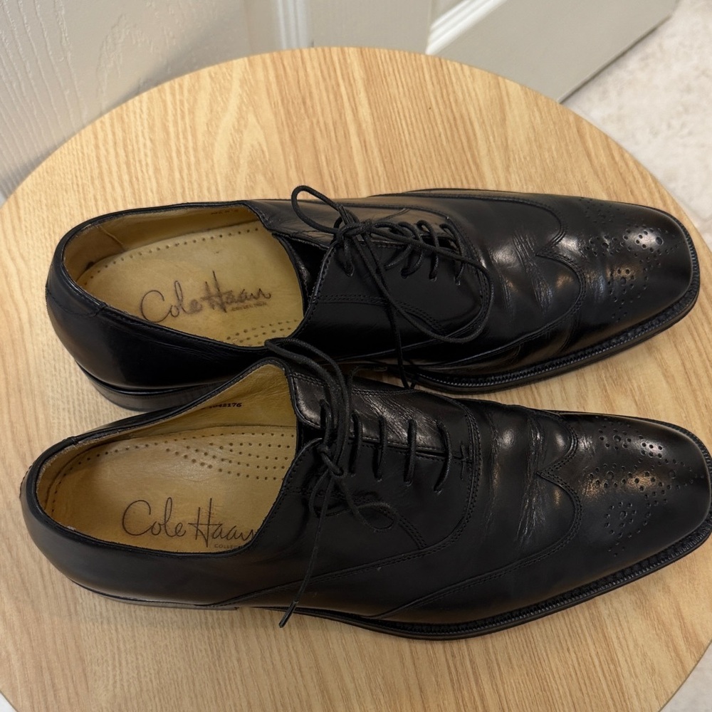 Cole Haan Black Leather Wingtip Derby Oxfords